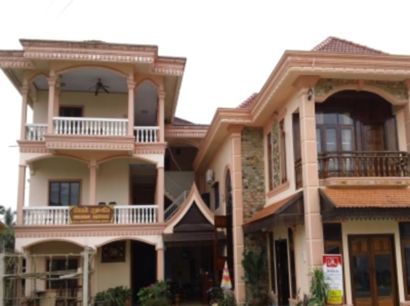 Viengsavanh Guesthouse Vang Vieng Buitenkant foto