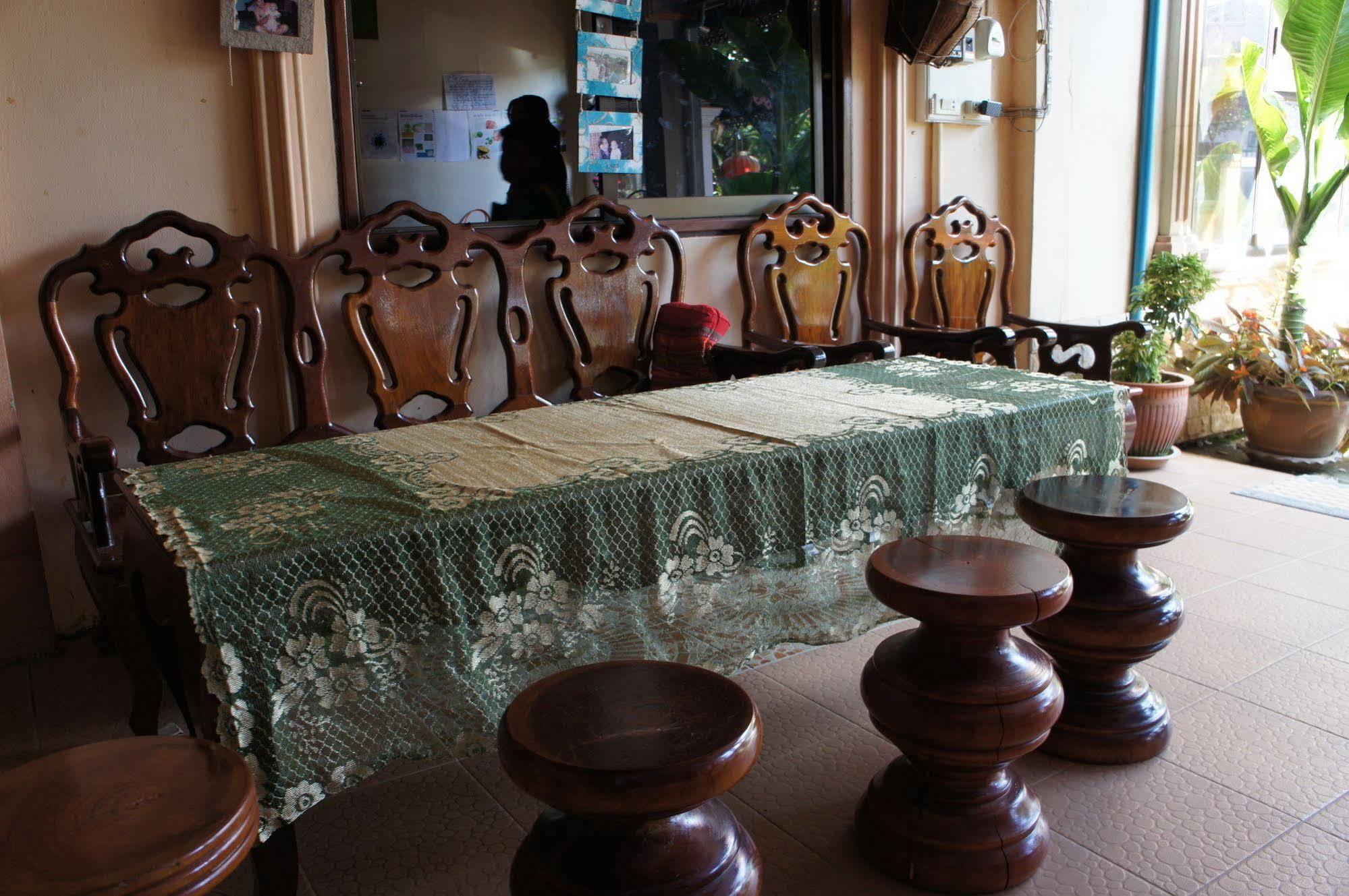 Viengsavanh Guesthouse Vang Vieng Buitenkant foto