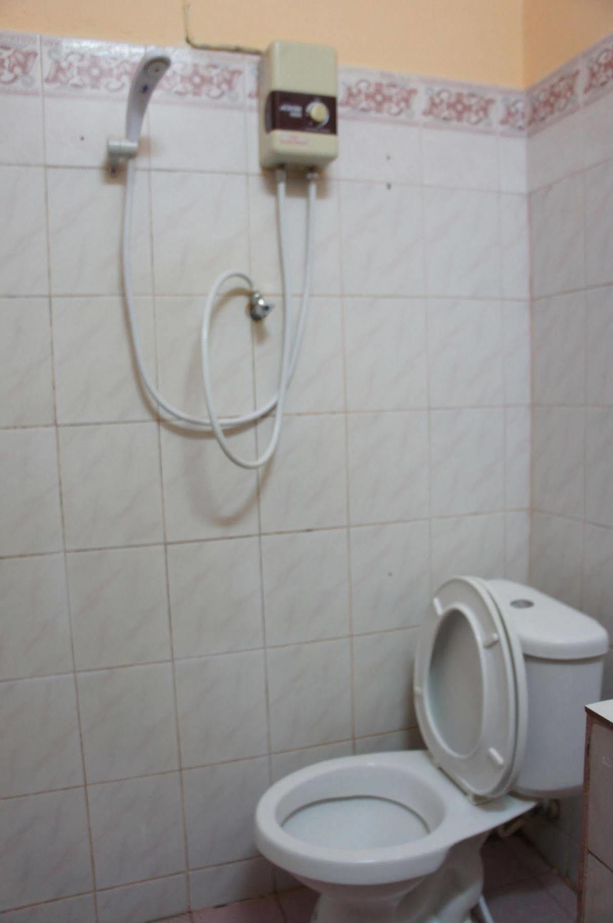 Viengsavanh Guesthouse Vang Vieng Buitenkant foto