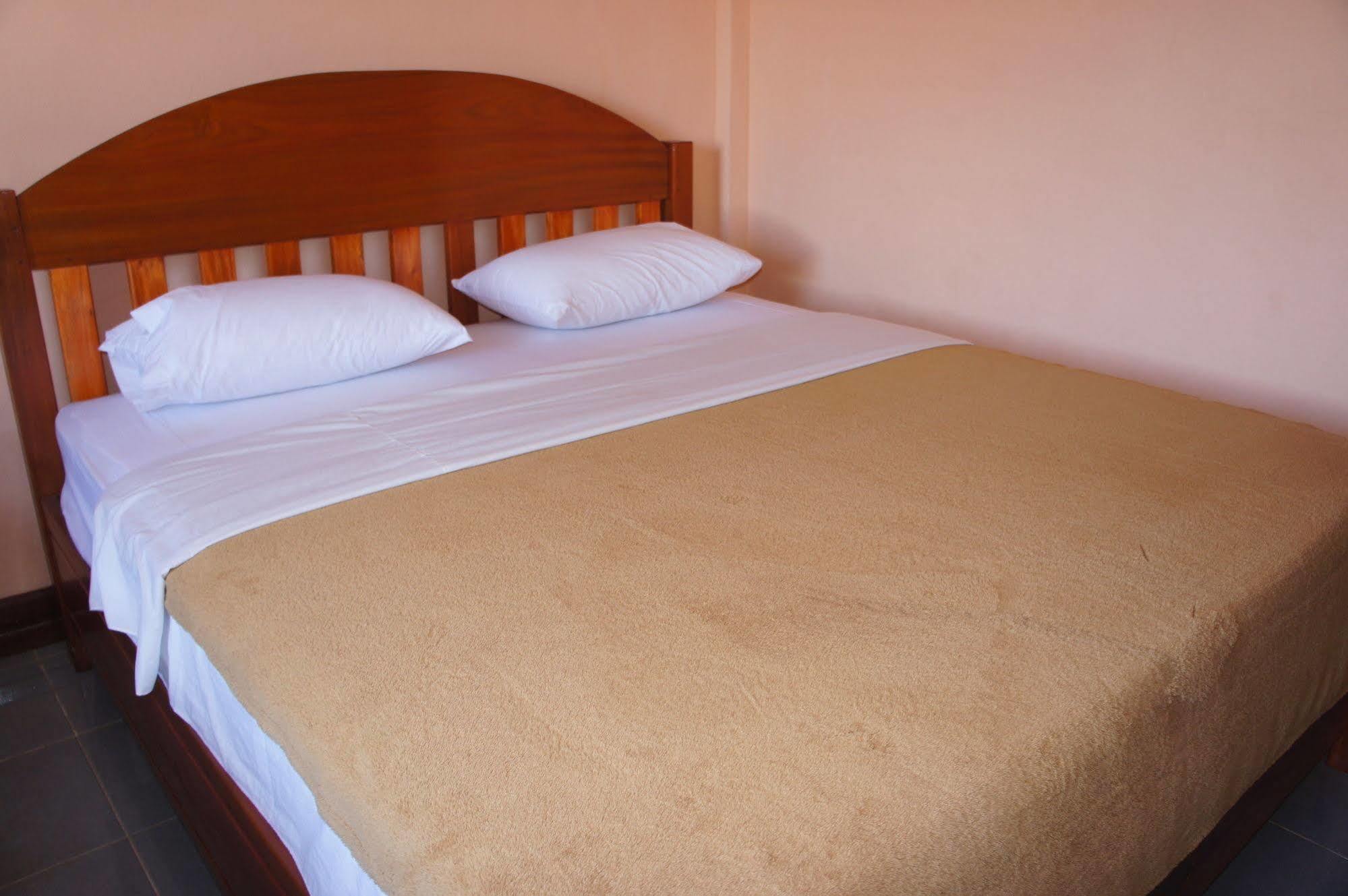 Viengsavanh Guesthouse Vang Vieng Buitenkant foto